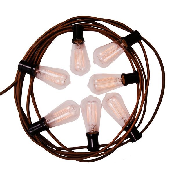 Suitable for both indoor and outdoor use, the Braided festoon cable lampholder has a versatile look. String it from rooftops, trees, posts or any other fixed item with decorative filament bulbs for a nice lighting effect.