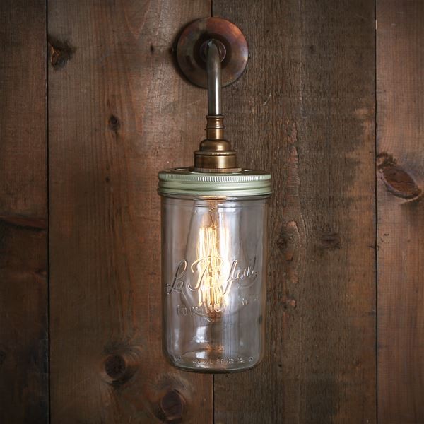 With a vintage appeal, the Jam Jar wall light has a modern industrial feel and will add character to your home. Using a “Le Parfait” conserve jar this wall light is ideal for industrial and minimalist interiors.