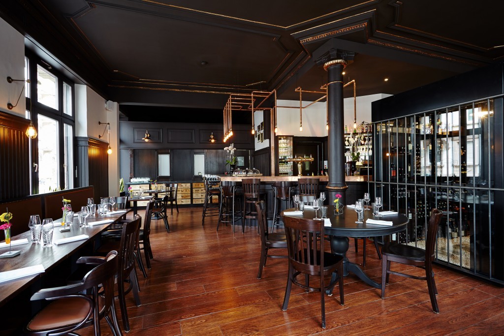 Restaurant lighting design at Les Innocents, Strasbourg