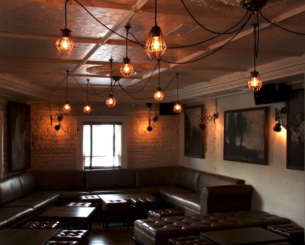 A cluster of cage pendants at The Magpie Inn, Dublin