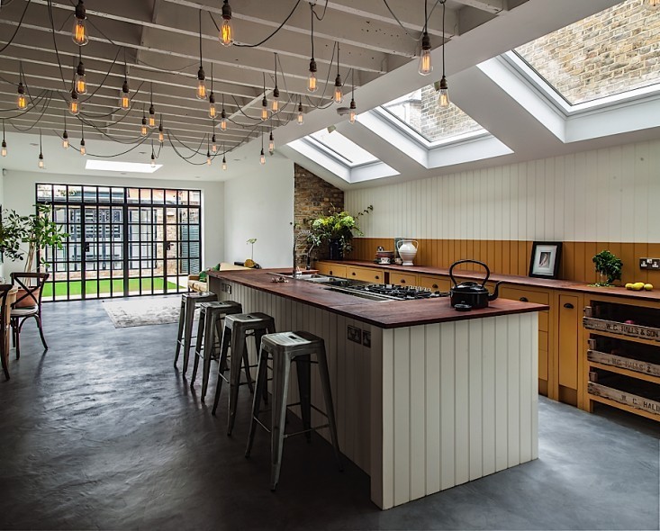 Kitchen Island lighting is one of the most important decisions in your interior design scheme. Mullan Lighting has a range of pendants suitable for a kitchen island. 