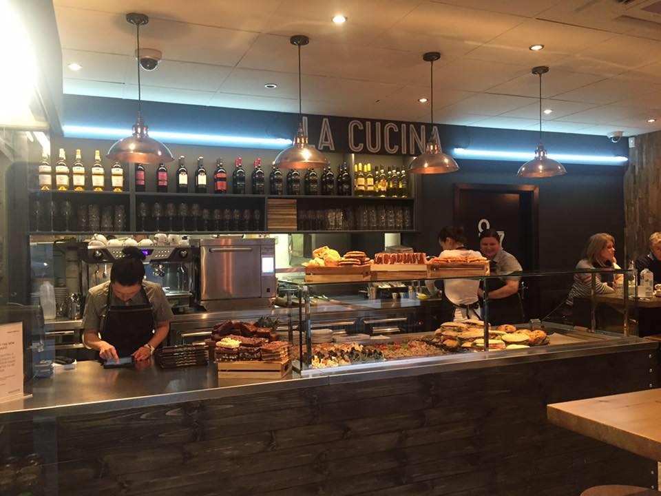 This restaurant in Limerick designed by Tullio. O Design, features a series of decorative pendant lights from Mullan Lighting 