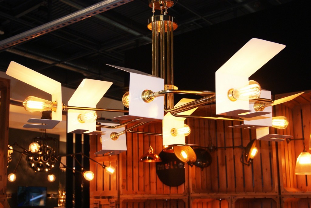 We brought the eye-catching Petra chandelier to Stockholm's furniture fair. 