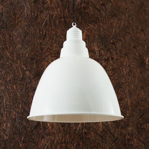 With a stylish design, the Danicaans industrial pendant was designed to be a focal point for any room. Placed in your foyer and the light will combine harmoniously with decor of your home.