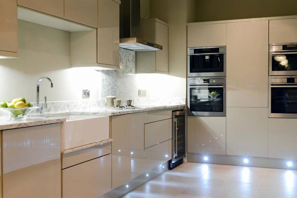 Eamonn McAuley created this sleek and stylish kitchen space 
