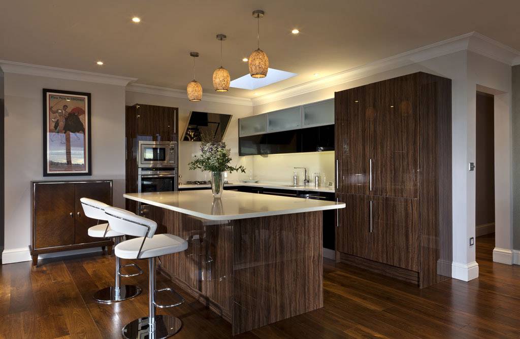 Ruth Kennelly of RK Designs used her skills and talents to create this stylish kitchen