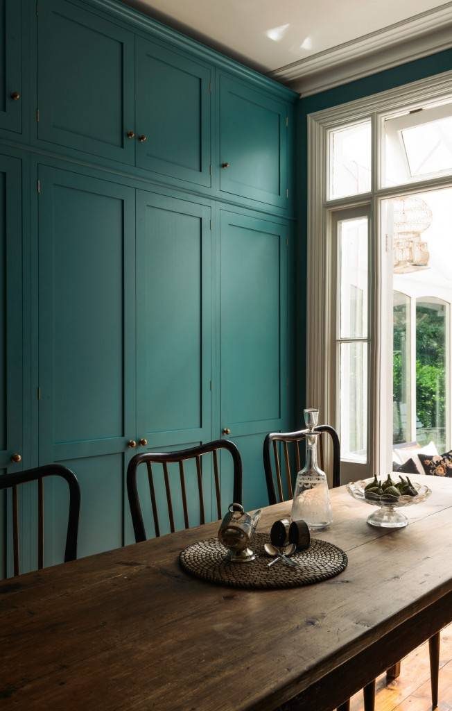 Mid-century modern Shaker kitchen from deVOL Kitchens