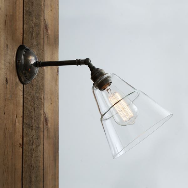 With an industrial style, the Straff industrial wall light, is a versatile and practical wall mounted adustable reading light.