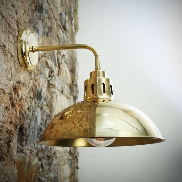 Designed to provide a soft illumination, the Talise wall light is a versatile choice that can work in a variety of spaces. This weatherproof light looks fantastic when placed above bathroom mirrors to cast a warm glow.