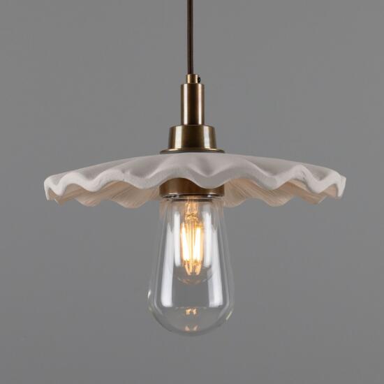 Kirhii Organic Ceramic Bathroom Pendant Light 27cm, Matte White Striped IP44, Antique Brass