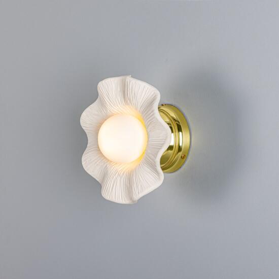 Rivale Wall Sconce with Wavy Ceramic Shade, Matte White Striped, Polished Brass