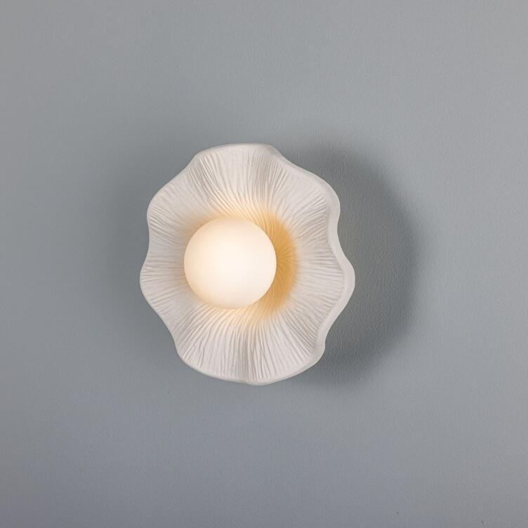 Rivale Bathroom Wall Sconce with Wavy Ceramic Shade, Matte White Striped IP44, Satin Brass