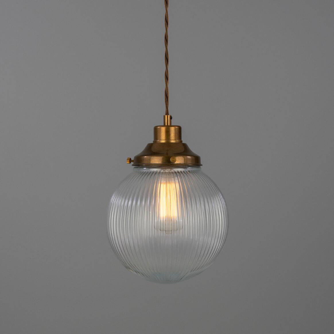 Suspension avec globe en verre prismatique Stanley, 20 cm IP20 main product image