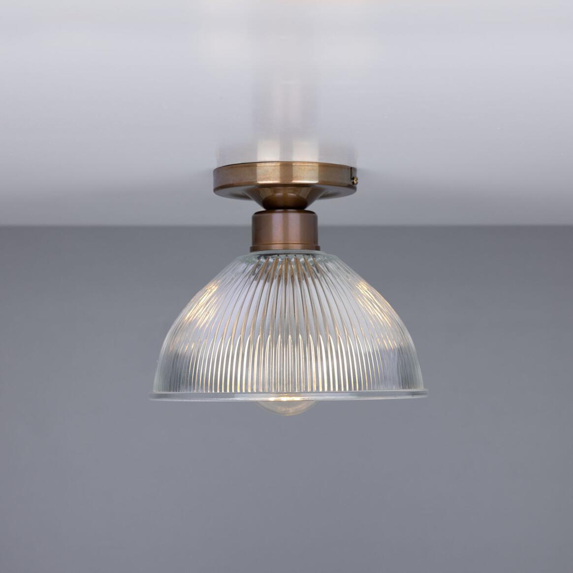 Plafonnier encastré en verre prismatique Erbil, 19 cm IP20 main product image