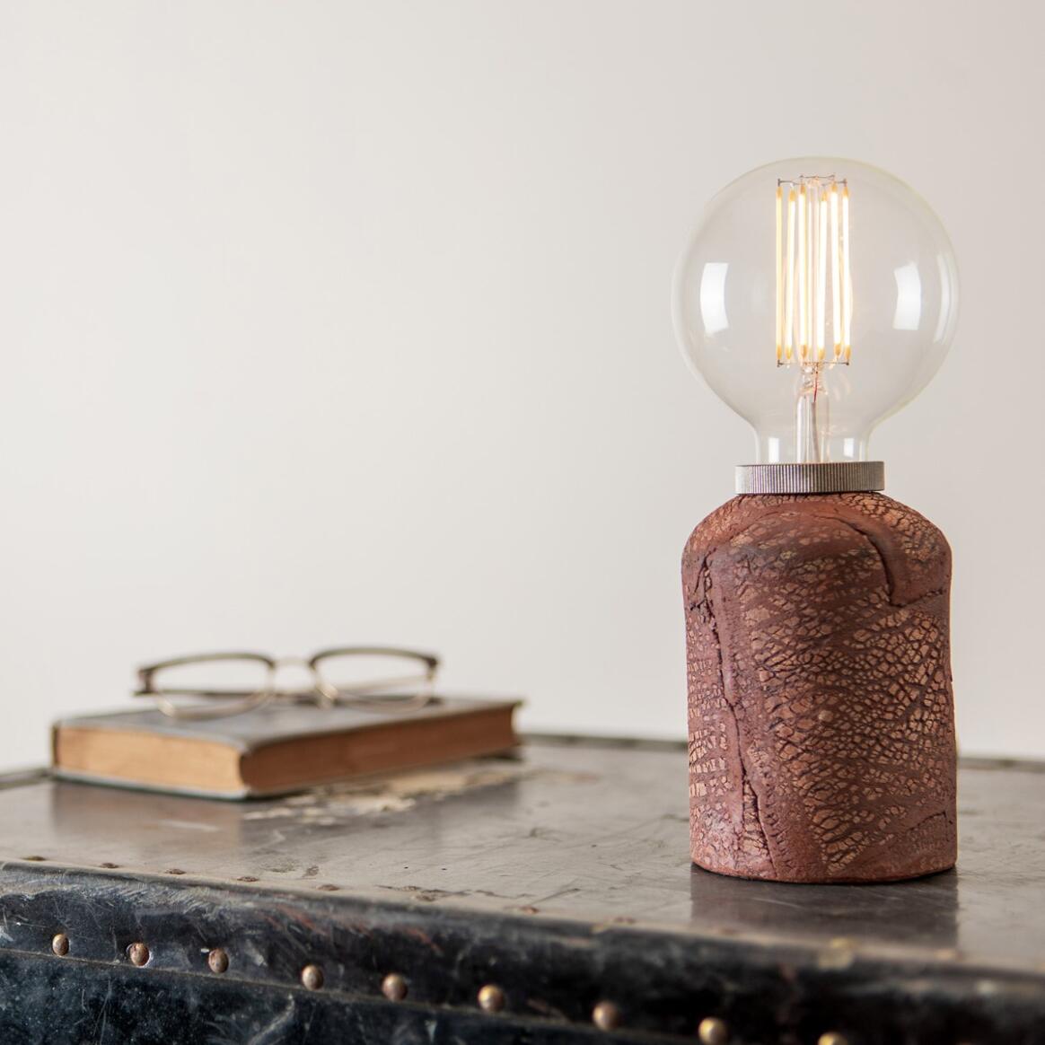 Bixa Small Ceramic Table Lamp, Red Iron main product image