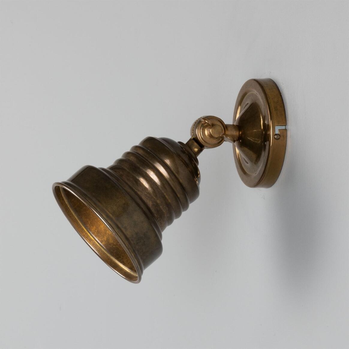 Spot industriel Sucre en laiton réglable  main product image