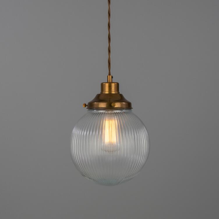 Suspension avec globe en verre prismatique Stanley, 20 cm IP20