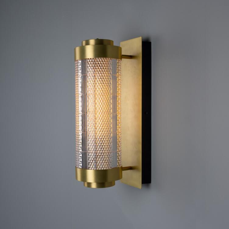 Small Ashford Neo-Victorian Vertical Wall Sconce 20" IP20