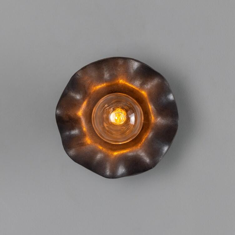Rivale Wall Light with Wavy Ceramic Shade, Metallic Earth 8.25" IP20