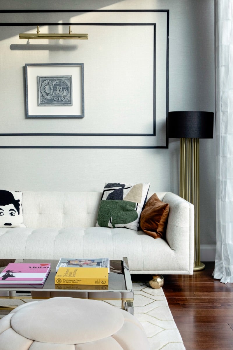 Dublin picture light in Art Deco Home, Ireland