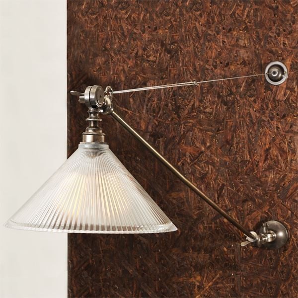 The Nyx Coolie adjustable wall light shows a versatile design that will look superb in any setting. This wall mounted light is perfect for living areas or in the bedroom as a reading light.